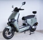 Електроскутер Tailg F-55/C01, вид збоку.