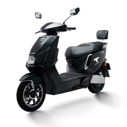 Електроскутер Tairon вигляд спереду