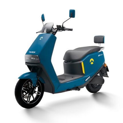 Електроскутер Tairon FJ вигляд спереду